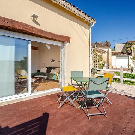 Guesthouse Les Maurins Saint-Sulpice-de-Faleyrens Exterior foto